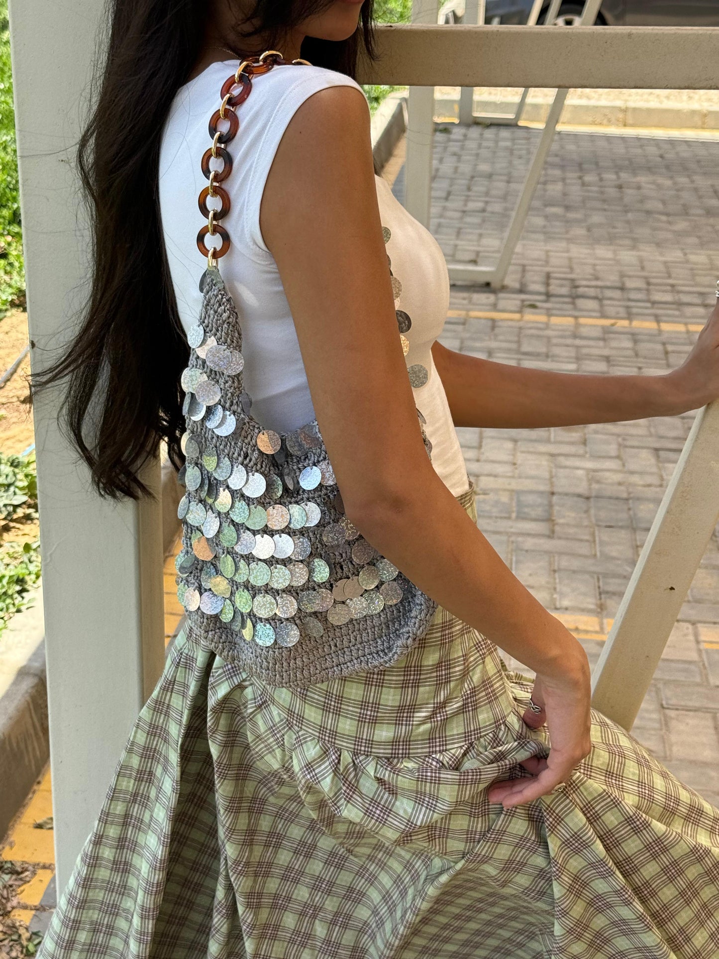 ARENZA in grey