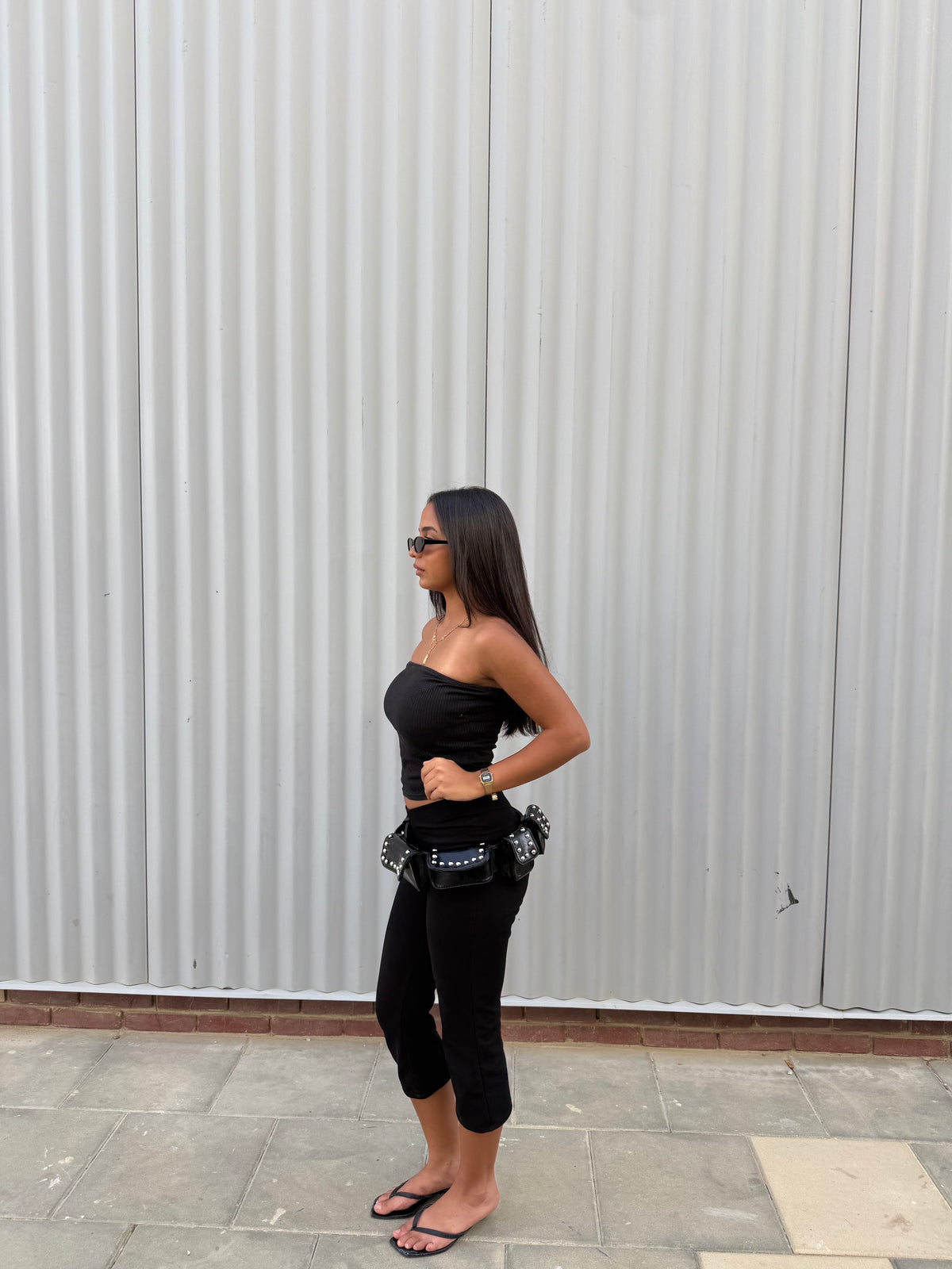 THE BELT IN BLACK