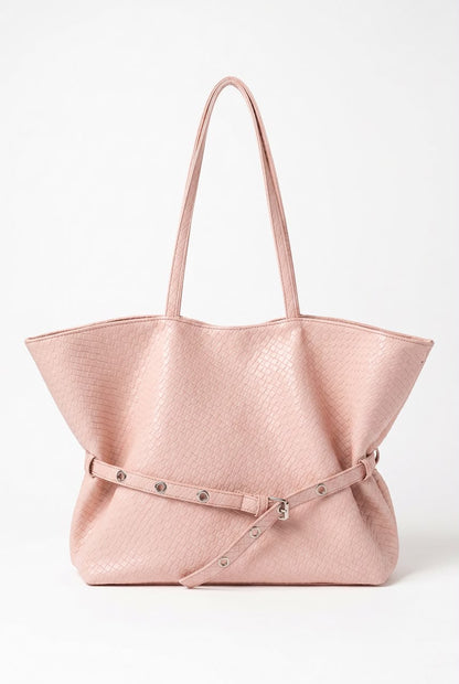 The belt bag in baby pink