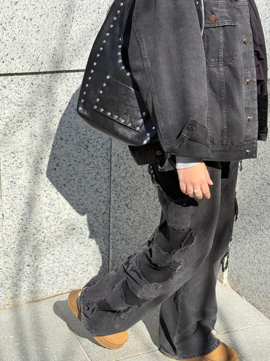 Big studded bag in black