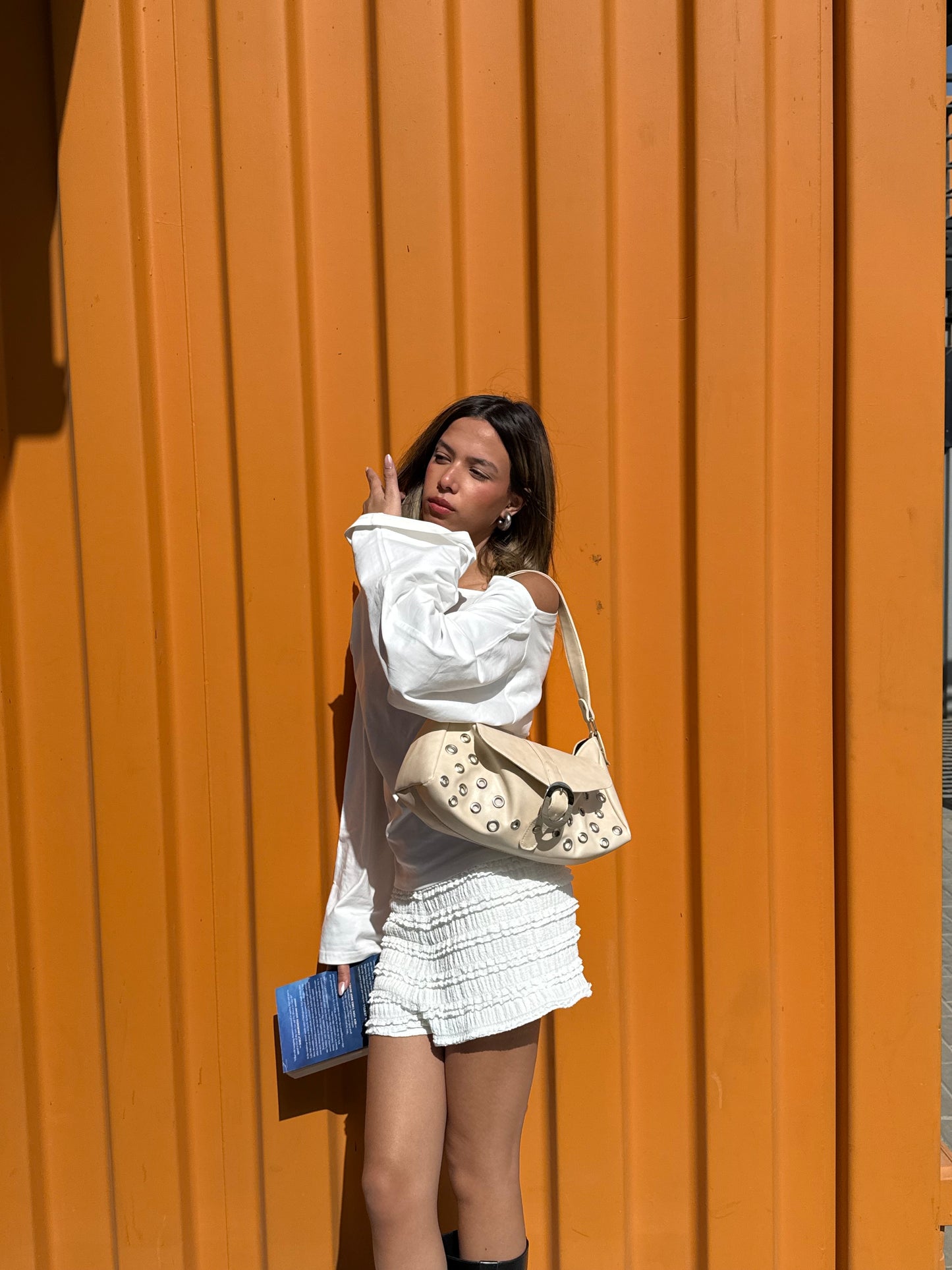 Retro bag in cream