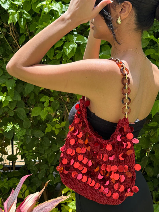 ARENZA in red