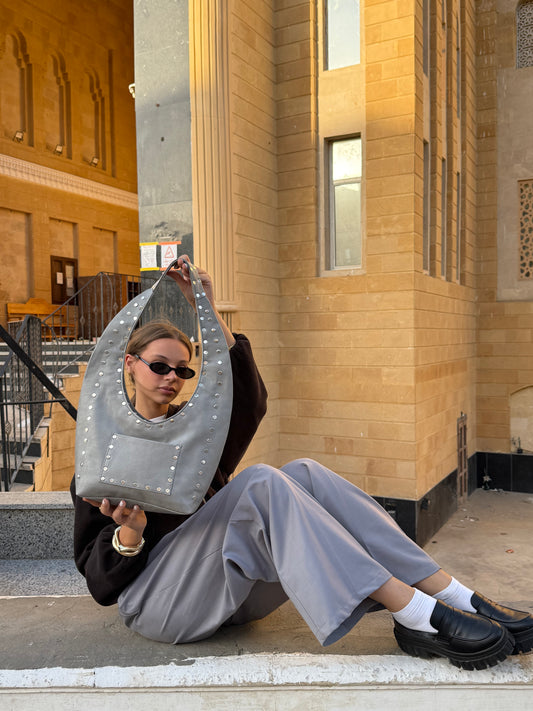 Big studded bag in grey