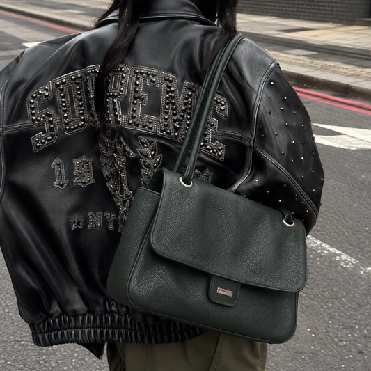 City flap bag in olive
